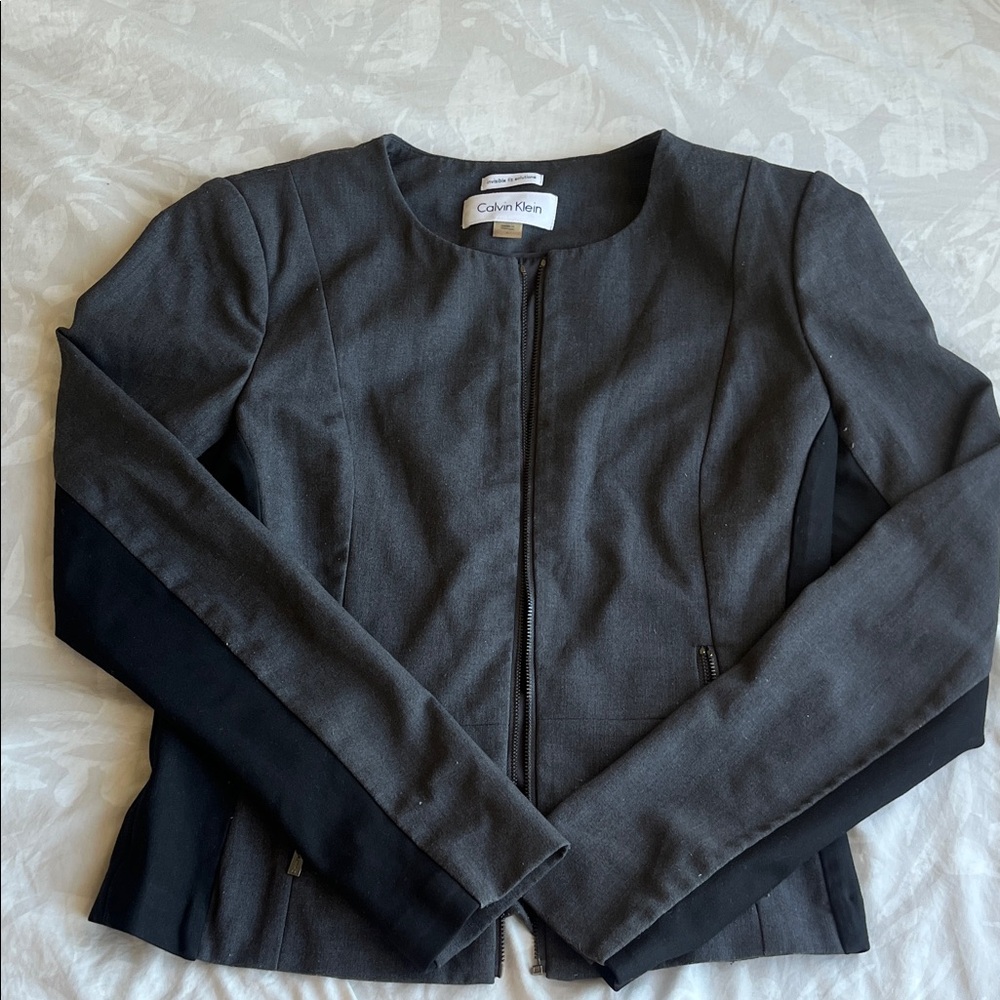 Calvin Klein Women's Charcoal and Black Blazer